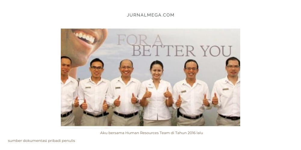 Identitasku saat menjadi bagian koorporat